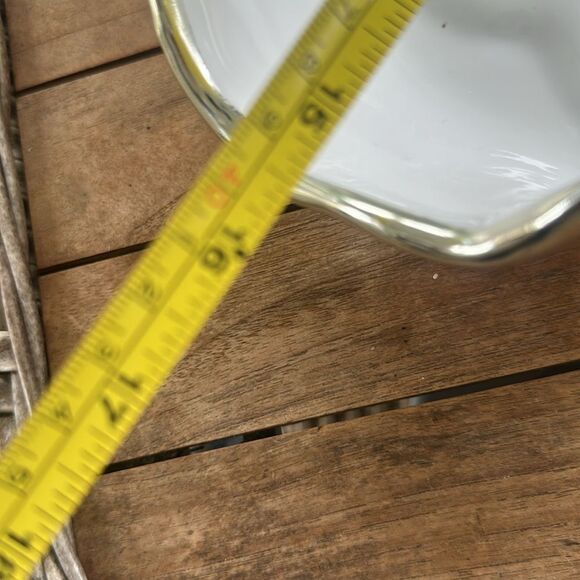 Global Views Stunning scalloped Decorative Bowl - Picture 4 of 5